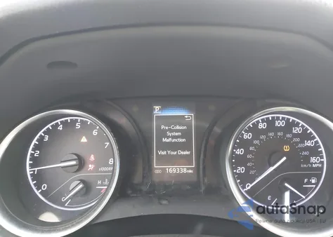 2018 Toyota Camry Le из США, поврежденный, VIN JTNB11HKXJ3039983